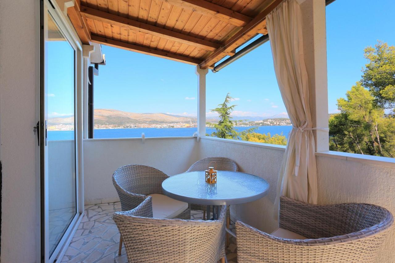 Apartments By The Sea Okrug Donji, Ciovo - 12502 Okrug Gornji Eksteriør billede