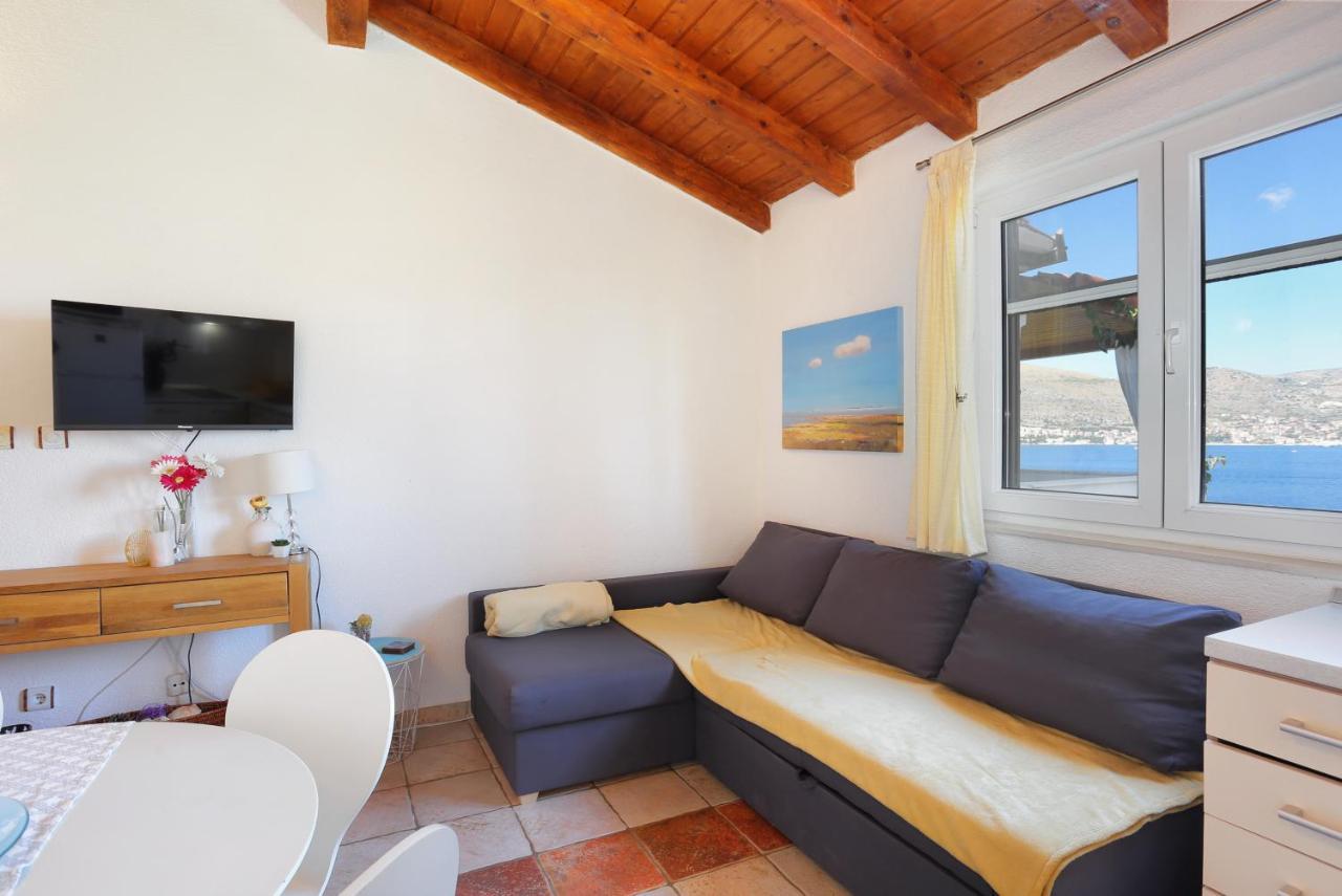 Apartments By The Sea Okrug Donji, Ciovo - 12502 Okrug Gornji Eksteriør billede